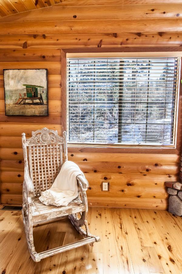 Tres Bien Ensemble Villa Big Bear Lake Habitación foto